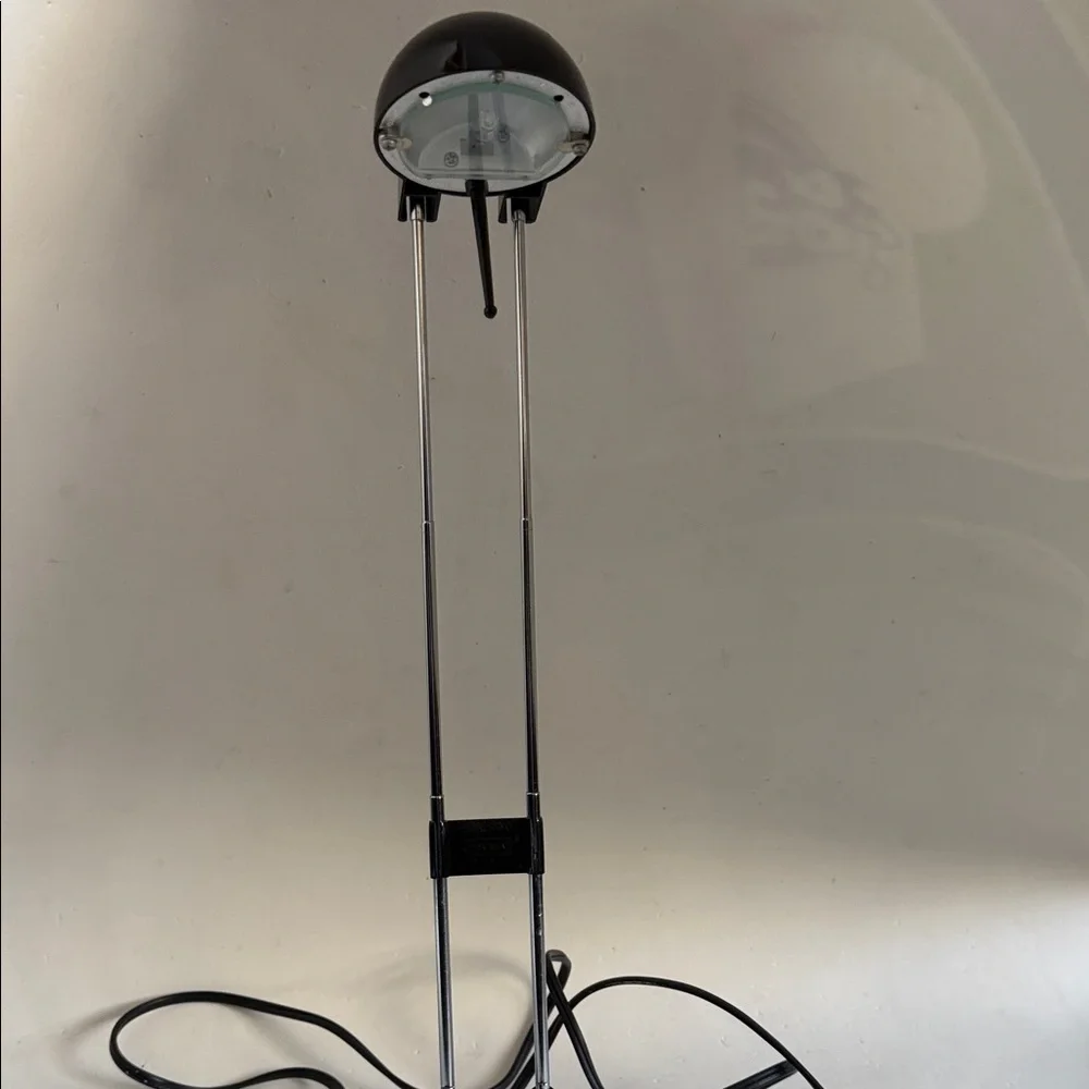 Ikea Espressivo Vintage Sleek Adjustable Black Table Lamp